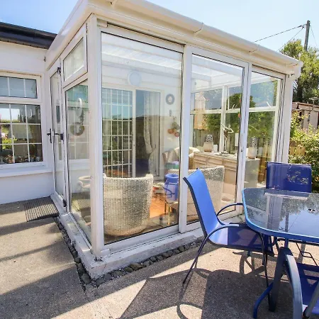 Holiday home Cozy Retreat In Pet Friend Listowel