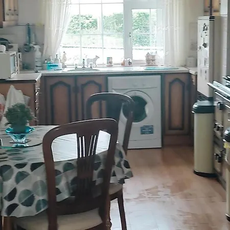 Tatil Evi 2bed Sleeps 6 River Walks Garden Parking *