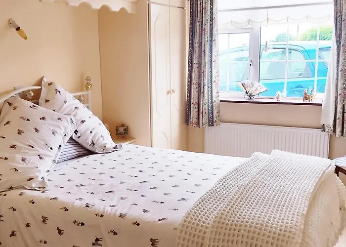 Ferienhaus 2bed Sleeps 6 River Walks Garden Parking