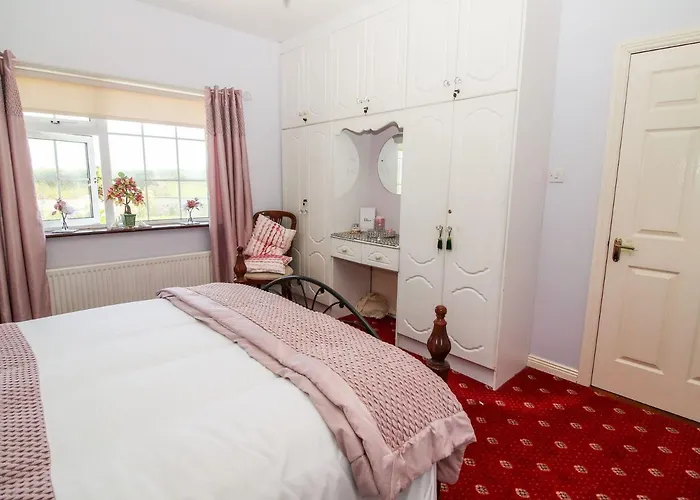 2bed Sleeps 6 River Walks Garden Parking Ferienhaus Listowel